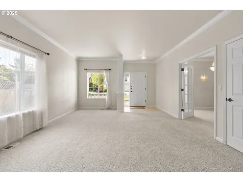 456 Naismith Boulevard Eugene OR 97404