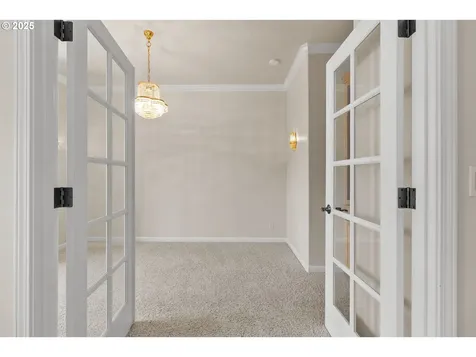 456 Naismith Boulevard Eugene OR 97404