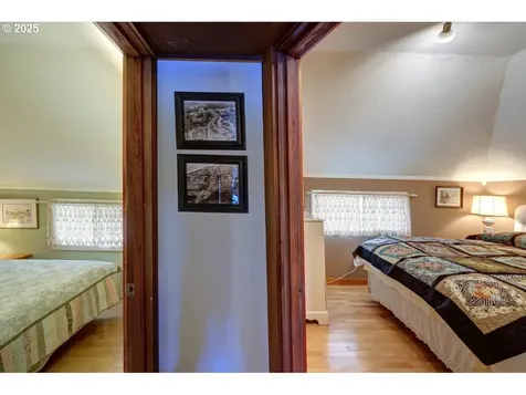 604 15th Avenue Seaside OR 97138