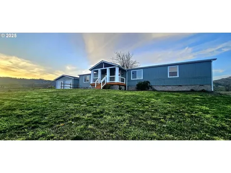 141 Buell Lane Roseburg OR 97471