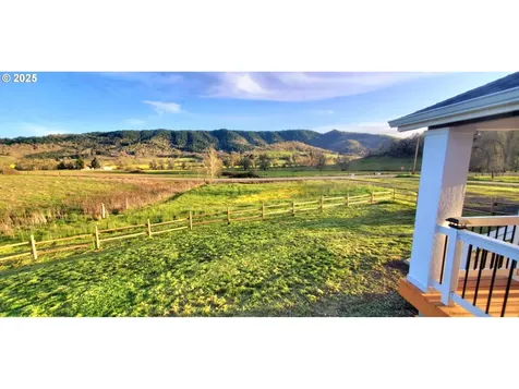 141 Buell Lane Roseburg OR 97471