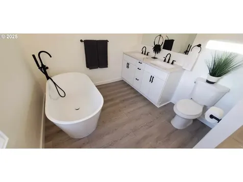 141 Buell Lane Roseburg OR 97471