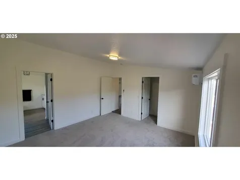 141 Buell Lane Roseburg OR 97471