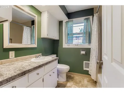 3206 Watson Avenue Vancouver WA 98661