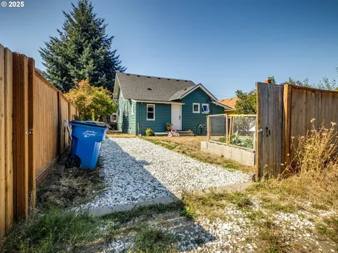 3705 P Street Vancouver WA 98663