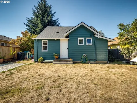3705 P Street Vancouver WA 98663