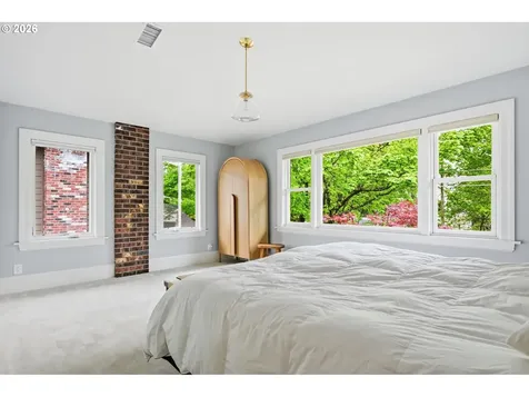 3334 NE 45th Avenue Portland OR 97213