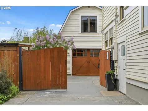 3334 NE 45th Avenue Portland OR 97213