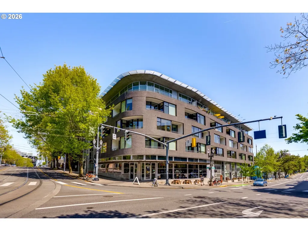 1234 SW 18th Avenue Portland OR 97205
