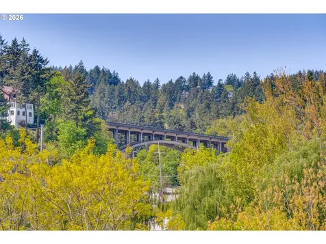 1234 SW 18th Avenue Portland OR 97205