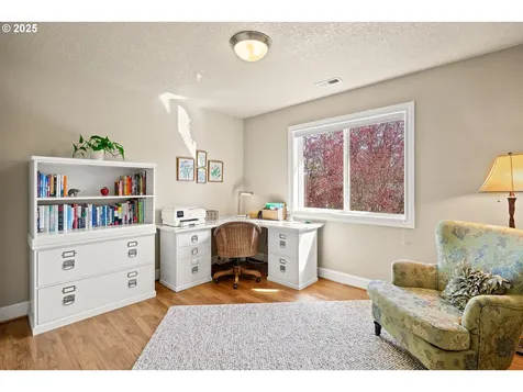 6004 NW Landing Drive Portland OR 97229