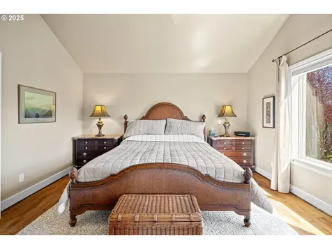 6004 NW Landing Drive Portland OR 97229