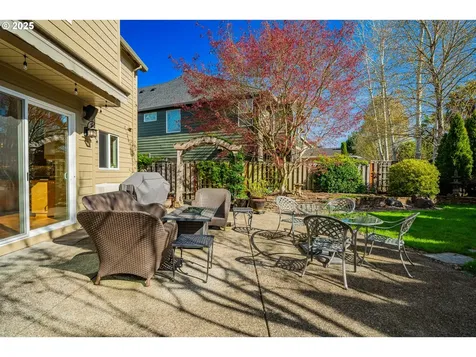 6004 NW Landing Drive Portland OR 97229