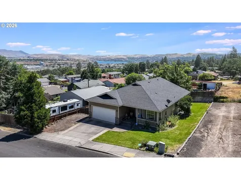 1490 Elberta Street The Dalles OR 97058