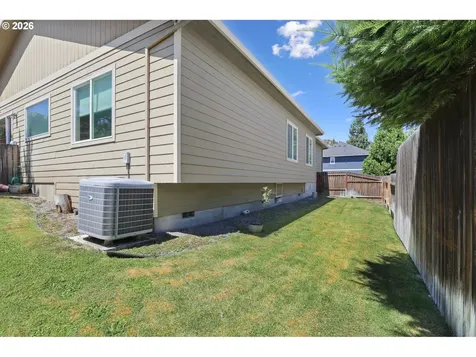 1490 Elberta Street The Dalles OR 97058