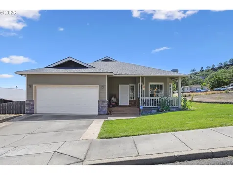 1490 Elberta Street The Dalles OR 97058