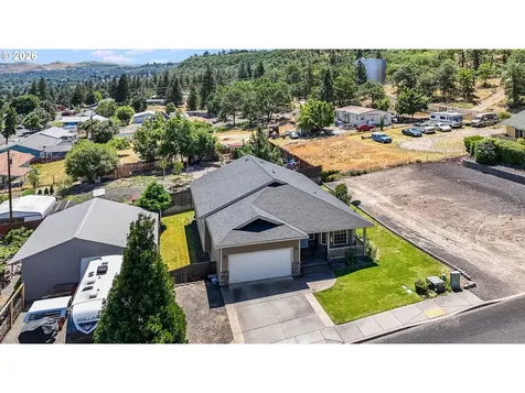 1490 Elberta Street The Dalles OR 97058