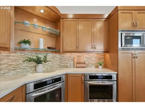 1937 NW Tivoli Lane Portland OR 97229
