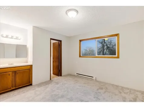 16240 NE Mountain Home Road Sherwood OR 97140