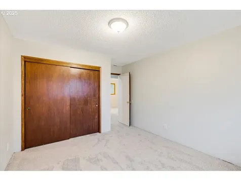 16240 NE Mountain Home Road Sherwood OR 97140