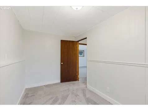 16240 NE Mountain Home Road Sherwood OR 97140