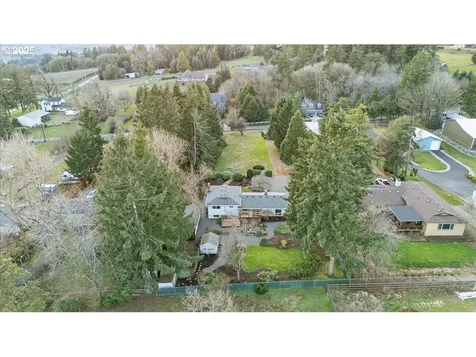 16240 NE Mountain Home Road Sherwood OR 97140