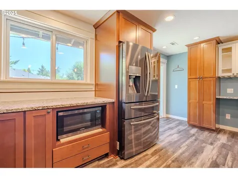 1115 SW 2nd Avenue Battle Ground WA 98604