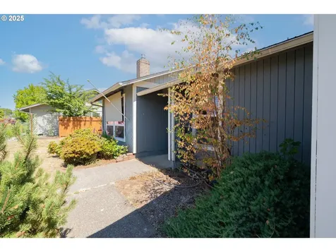 1115 SW 2nd Avenue Battle Ground WA 98604