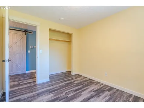 1115 SW 2nd Avenue Battle Ground WA 98604