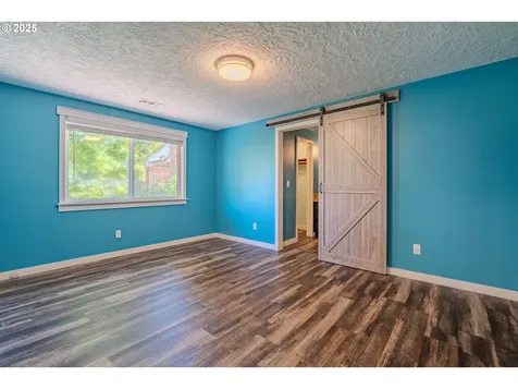 1115 SW 2nd Avenue Battle Ground WA 98604