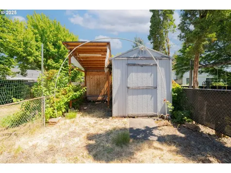 1115 SW 2nd Avenue Battle Ground WA 98604