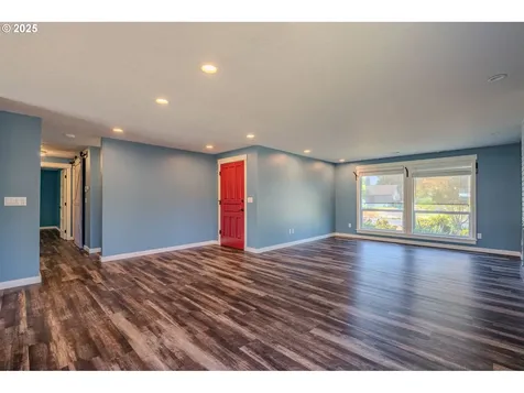 1115 SW 2nd Avenue Battle Ground WA 98604