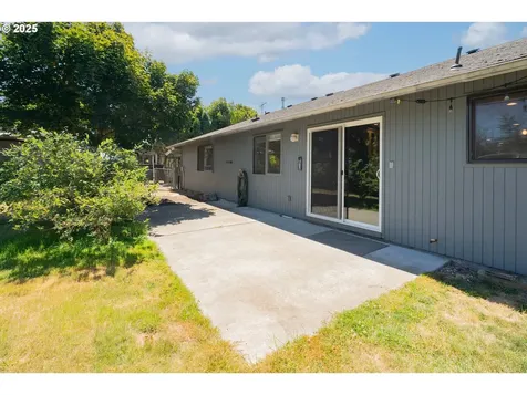1115 SW 2nd Avenue Battle Ground WA 98604