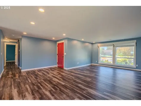 1115 SW 2nd Avenue Battle Ground WA 98604