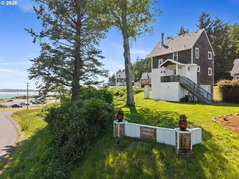 1980 Spyglass Court Tillamook OR 97141