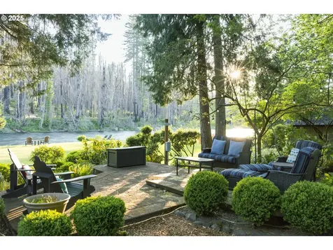 49198 Mckenzie Highway Vida OR 97488