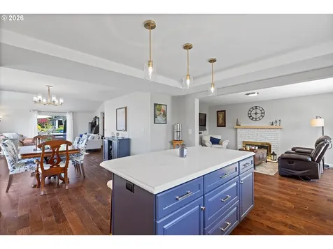 15701 SE 34th Circle Vancouver WA 98683