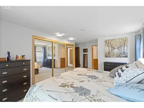 15701 SE 34th Circle Vancouver WA 98683