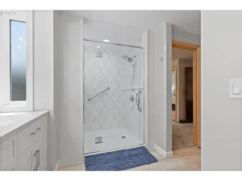 15701 SE 34th Circle Vancouver WA 98683
