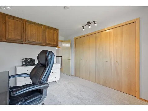 15701 SE 34th Circle Vancouver WA 98683