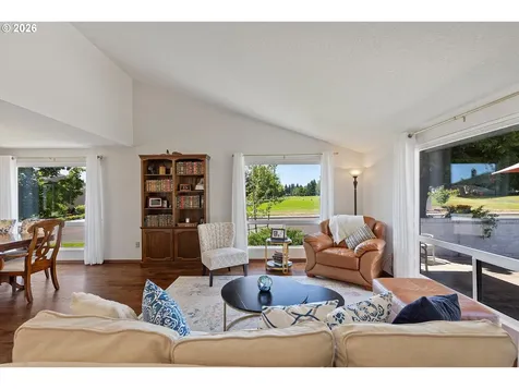15701 SE 34th Circle Vancouver WA 98683