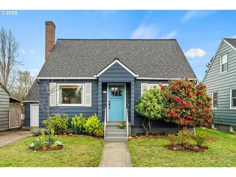 936 NE 79th Avenue Portland OR 97213