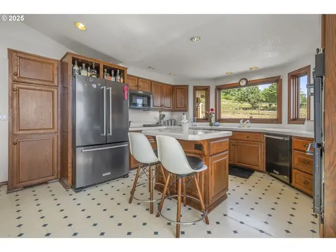 13900 NW Fir Crest Road Mcminnville OR 97128