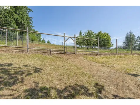 13900 NW Fir Crest Road Mcminnville OR 97128