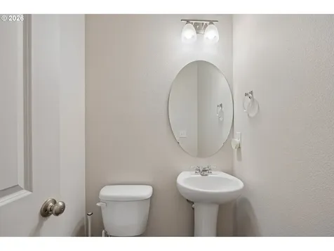 11728 NE 22nd Way Vancouver WA 98684