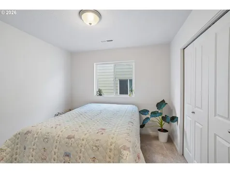 11728 NE 22nd Way Vancouver WA 98684