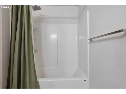 11728 NE 22nd Way Vancouver WA 98684