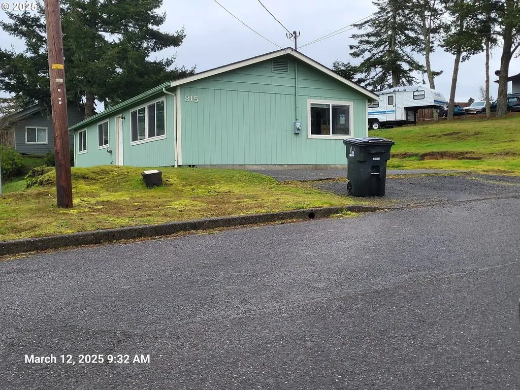 815 Fenwick Street Coos Bay OR 97420