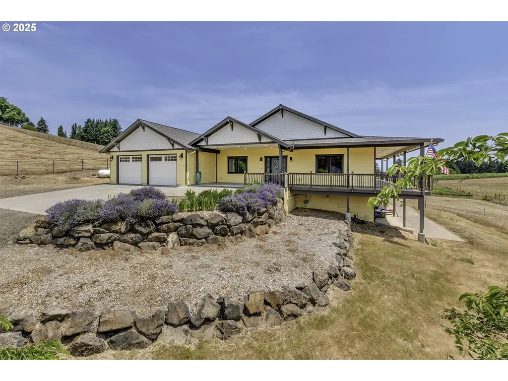 16680 SW Finnigan Hill Road Hillsboro OR 97123