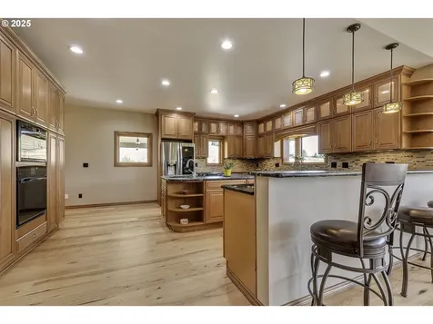 16680 SW Finnigan Hill Road Hillsboro OR 97123